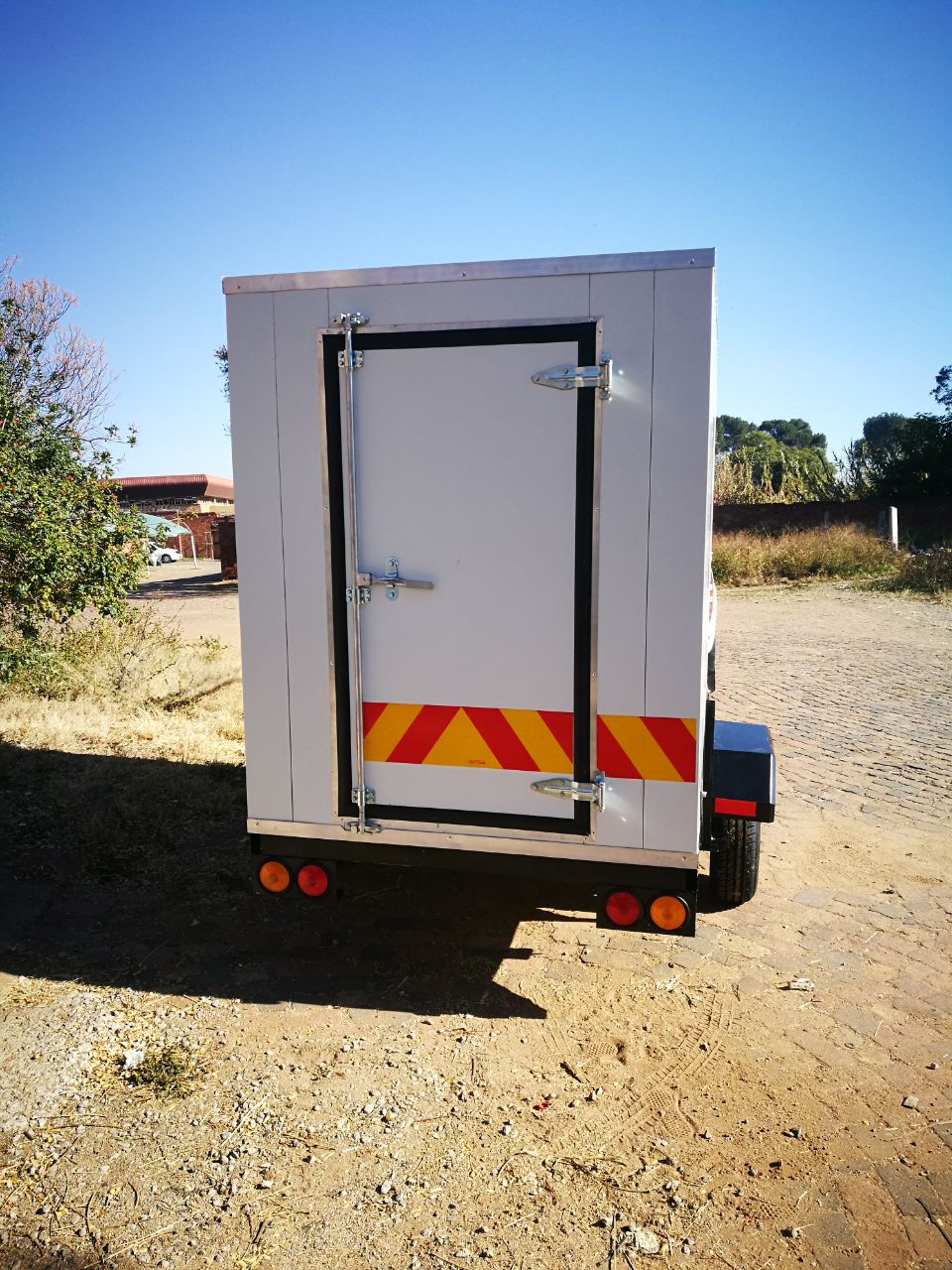 mobile-chiller-freezer
